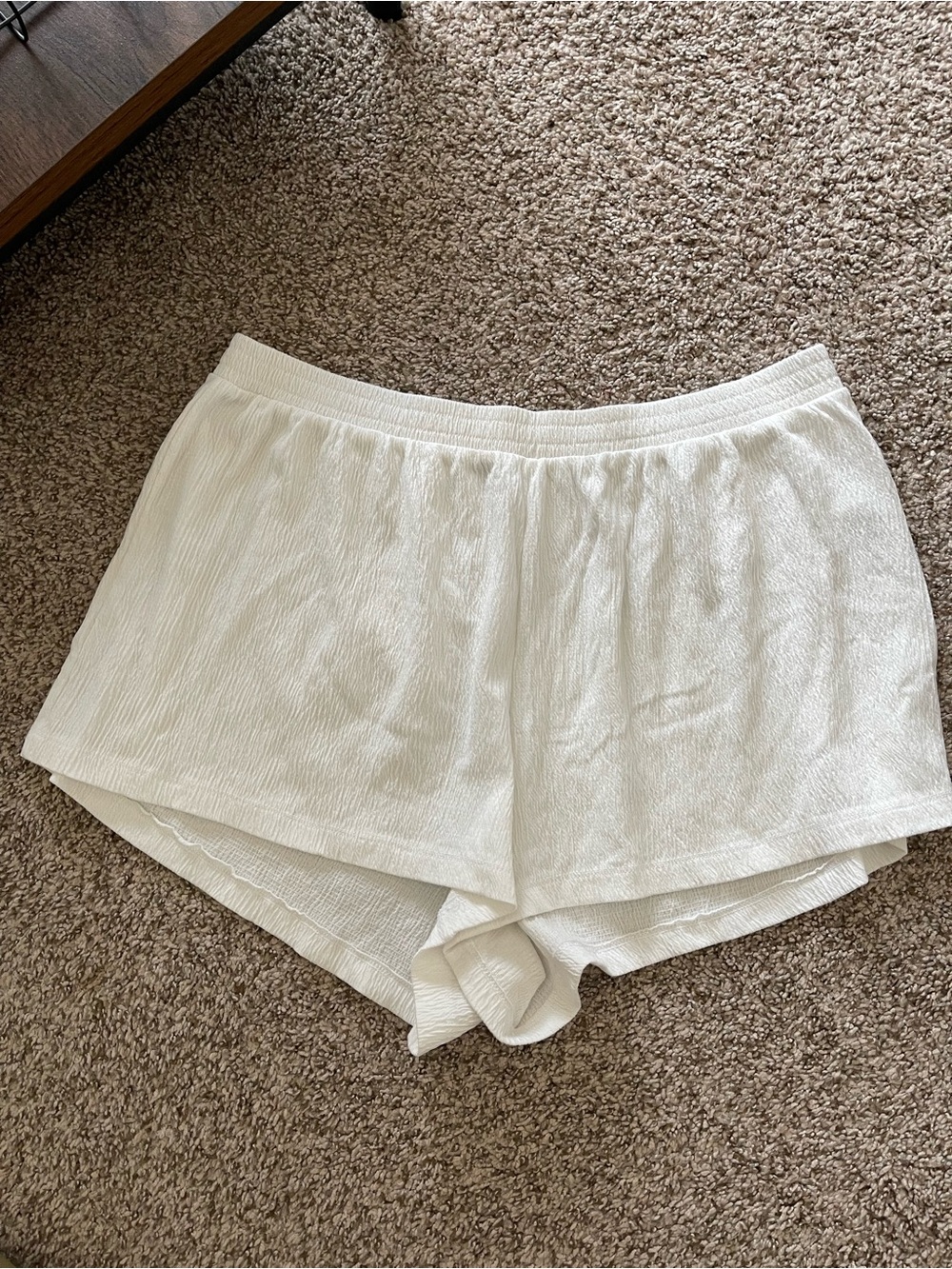 GAP White Lightweight Lounge Shorts